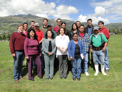 Yolanda Yépez Urbano (fourth from left in white) and CIP Quito staff.
